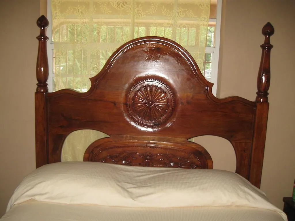 La Belle Maison Milot Samson
