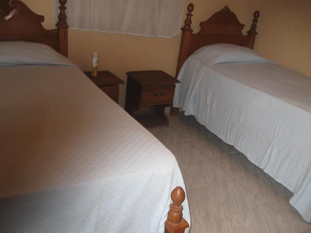 La Belle Maison Milot Samson 2*,