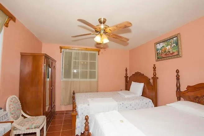 La Belle Maison Milot Samson 2*,